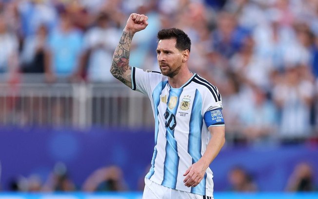 AFA vai parar jogos aos 10 minutos para homenagear Messi