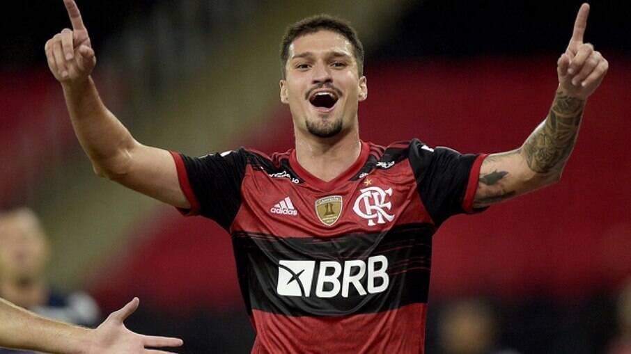 Thuler, zagueiro do Flamengo
