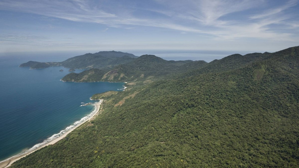 Casal sai para passeio de jet ski em Ilhabela (SP) e desaparece