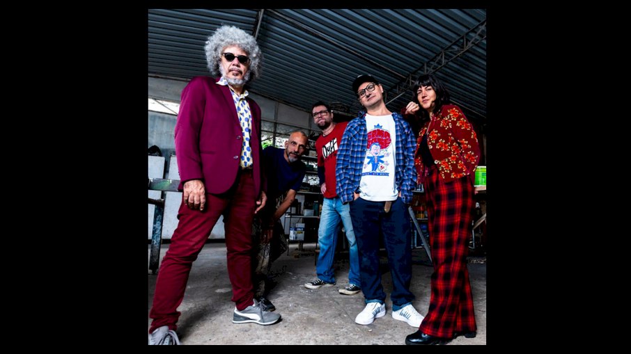 PIC-NIC lança o seu 4º álbum 'Volta', com oito faixas inéditas PIC-NIC lança o seu 4º álbum 'Volta', com oito faixas inéditas