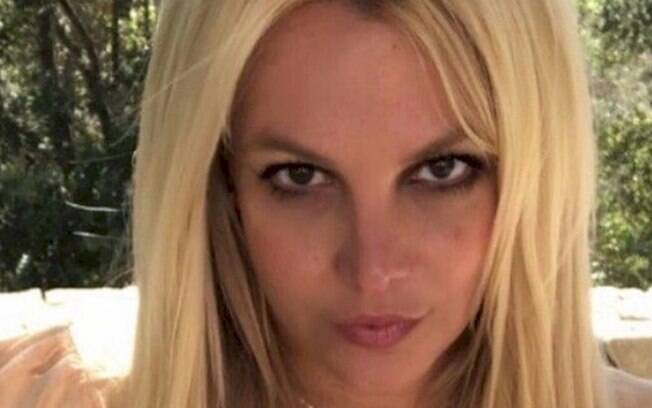 Para Britney Spears, escrever memórias é “curativo e terapêutico”