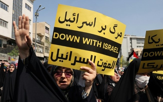 Uma manifestação contra Israel convocada em Teerã em 19 de abril de 2024