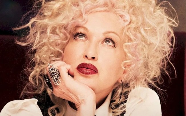 Cyndi Lauper não vê rivalidade com Madonna nos anos 1980