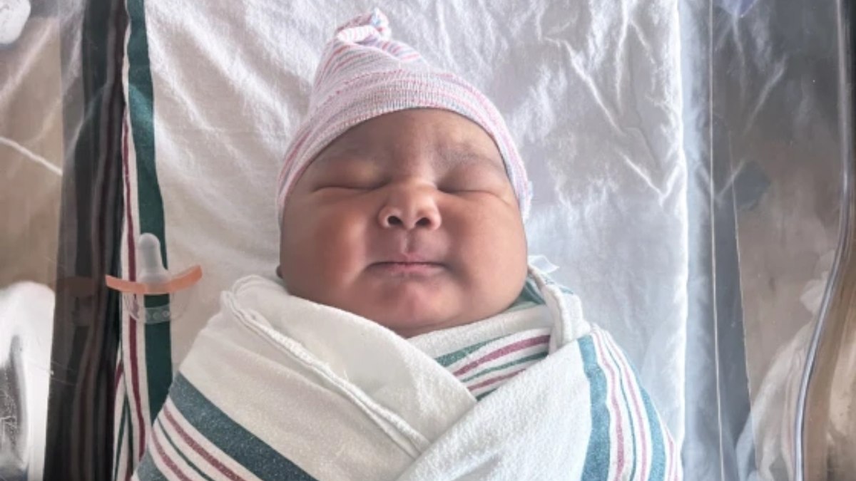 Bebê recorde nasce na Flórida com quase 7 kg de peso Bebê recorde nasce na Flórida com quase 7 kg de peso