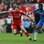 Steven Gerrard conduz ataque do Liverpool. Foto: AP