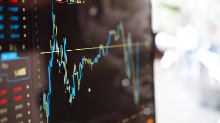 Ibovespa despenca 3,3% com tensão no Oriente Médio