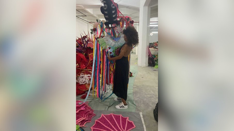 Giselle transformou a paixão pelo reaproveitamento de materiais em um negócio que gera impacto social Giselle transformou a paixão pelo reaproveitamento de materiais em um negócio que gera impacto social
