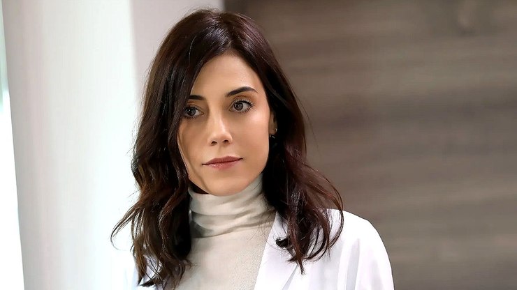Record sofre derrota com novelas e vê SBT assumir segundo lugar