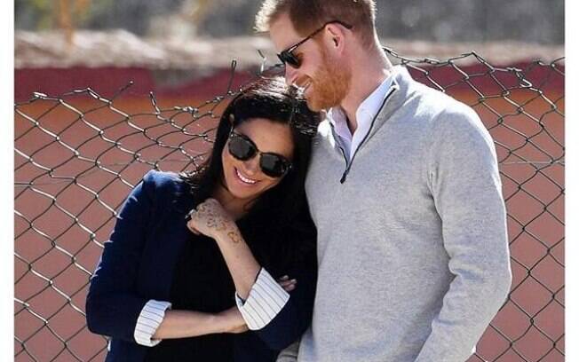 Príncipe Harry teria recebido conselho do príncipe Phillip para não casar com Meghan