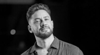 Leonardo Miggiorin se cura e produz peça sobre etarismo