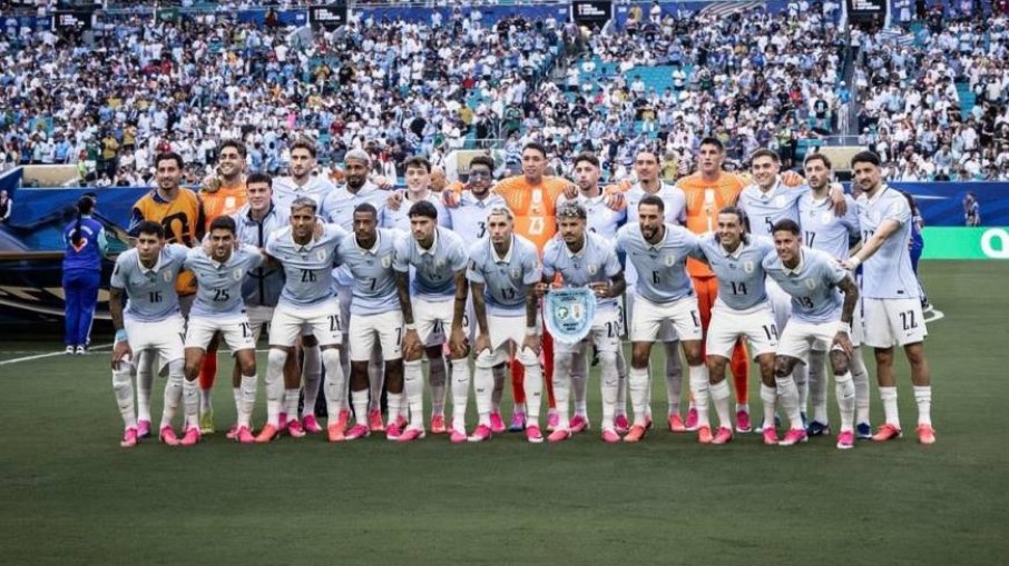 Após decepcionar na estreia, Uruguai enfrenta hoje a Seleção de Cabo Verde Após decepcionar na estreia, Uruguai enfrenta hoje a Seleção de Cabo Verde