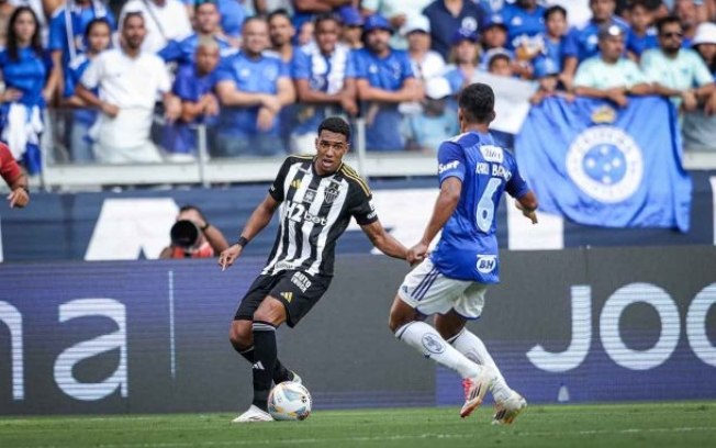 Palácios quase deixou o seu contra o Cruzeiro Palácios quase deixou o seu contra o Cruzeiro