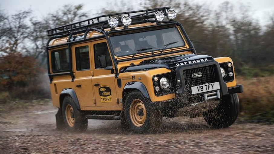 Land Rover Trophy foi uma competição que punha a resistência dos Defender a prova em terrenos muito difíceis, como a rodovia transamazônica, por exemplo