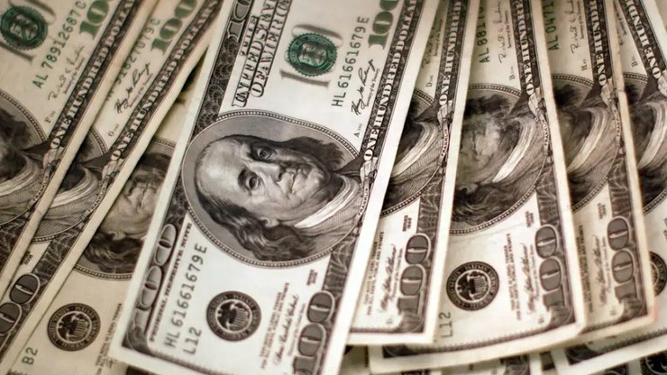 Ibovespa bate recorde e dólar fecha em baixa nesta quinta-feira (3)