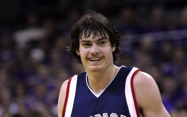 Adam Morrison foi selecionado pelo Charlotte Bobcats