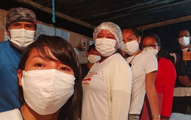 A técnica de enfermagem indígena que montou hospital de campanha com doações em Manaus