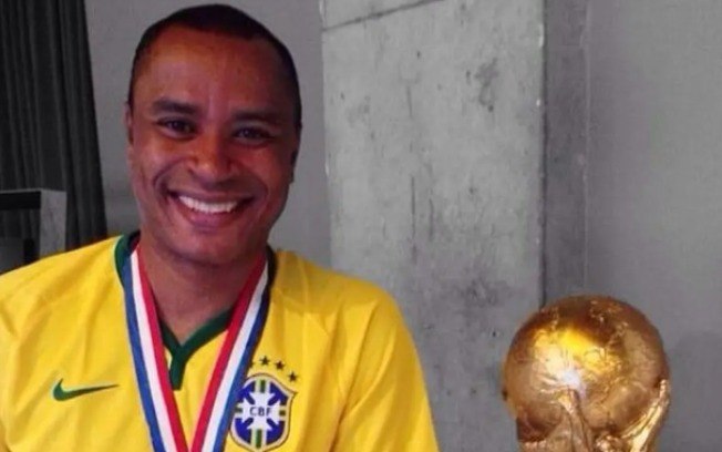 Paulo Sérgio, ex-atacante da seleção Paulo Sérgio, ex-atacante da seleção