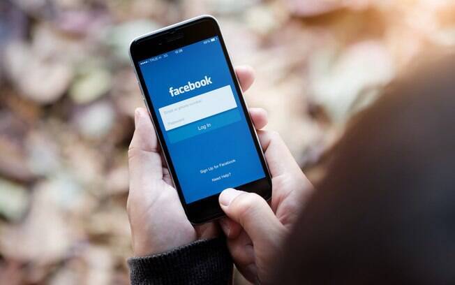 Por volta das 16h, alguns usuários do Facebook relataram problemas para acessar a rede social: quando tentaram entrar em seus perfis, receberam uma mensagem de erro