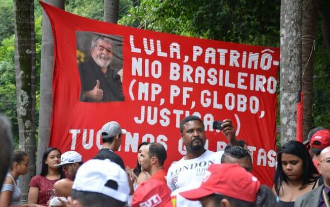 Manifestação contra condenação de Lula em São Paulo