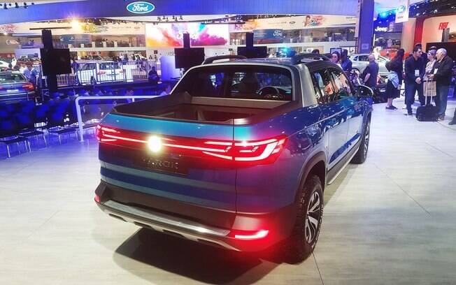 VW Tarok mostrada no Salão do Automóvel 2018 vem com bela traseira com LEDs no lugar de lâmpadas convencionais