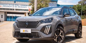 Peugeot 2008 GT Hybrid vai bem com sistema híbrido leve