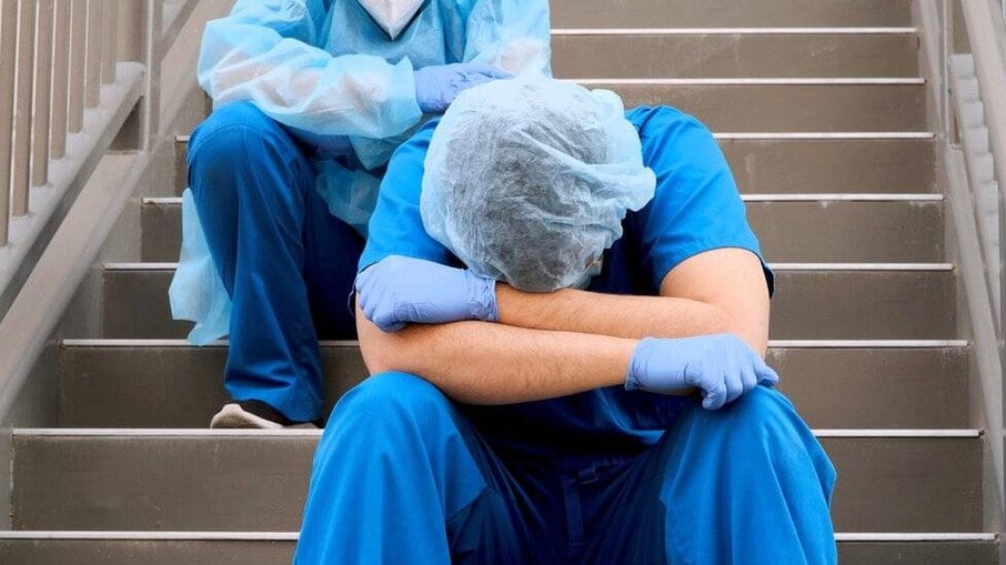 Fiocruz: 80% dos enfermeiros mortos por Covid-19 no Brasil tinham menos de 60 anos