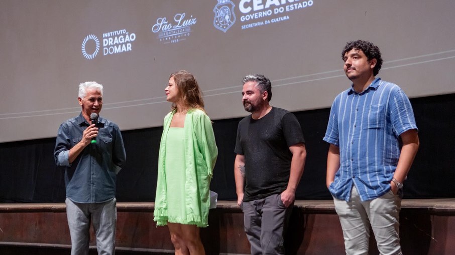 Luciana Vieira, Wislan Esmeraldo e Victor Costa Lopes durante a exibição no Cinema São Luiz