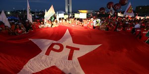 Resultado da eleição do PT atrasa após impasse judicial em MG