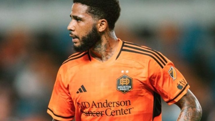 Palmeiras encaminha contratação de zagueiro destaque da MLS