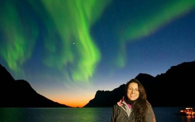 Daniele já conseguiu realizar um de seus sonhos: ver a Aurora Boreal, em Tromsø, na Noruega, Daniele já conseguiu realizar um de seus sonhos: ver a Aurora Boreal, em Tromsø, na Noruega,
