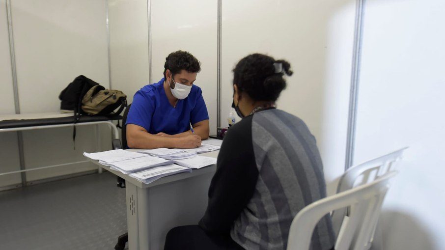 Unidades Básicas de Saúde funcionam das 8h às 16h. Unidades Básicas de Saúde funcionam das 8h às 16h.