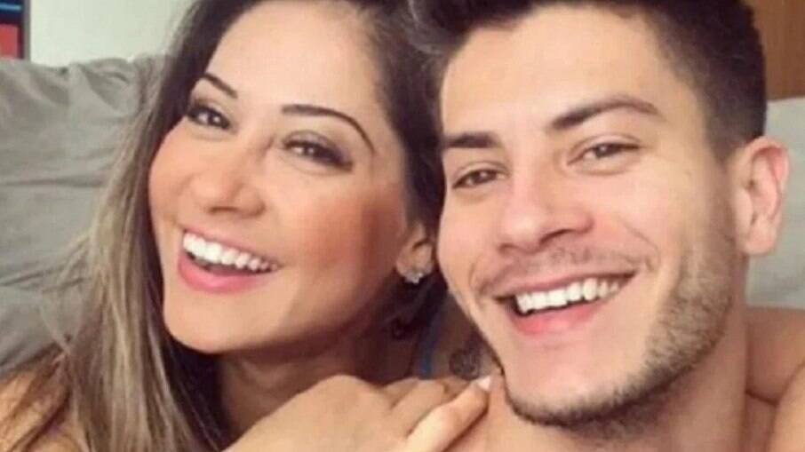 Mayra Cardi e Arthur Aguiar