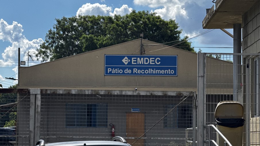 Pátio Municipal da Emdec Campinas (SP)