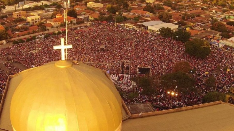 Romaria do Divino Pai Eterno será entre 27 de junho a 6 de julho Romaria do Divino Pai Eterno será entre 27 de junho a 6 de julho