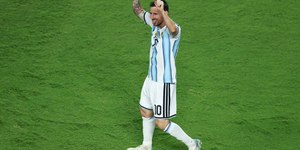Messi bate recorde de Klose e é o maior goleador em Copas
