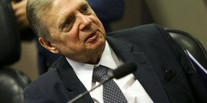 Fábrica da Coca-Cola ligada a contaminação é de ex-senador