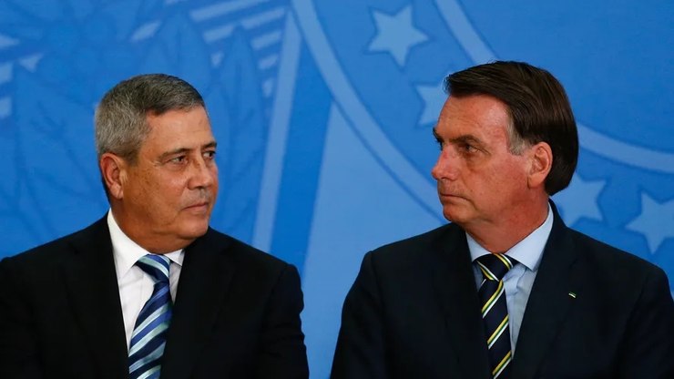 Julgamento de Jair Bolsonaro provoca divisões em membros do STF