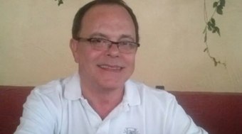 SBT%20usa%20bord%C3%A3o%20de%20apresentador%20falecido%20em%20novo%20programa