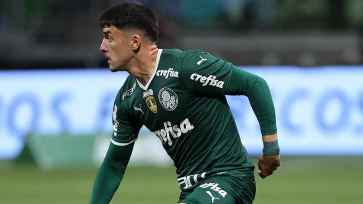 Seleção Uruguaia convoca Joaquín Piquerez Mercado do Futebol Hoje, Na  próxima semana, o Palmeiras terá um desfalque na sua equipe. Pois a Seleção  Uruguaia convocou o lateral-esquerdo Joaquín Piquerez. O atleta vai