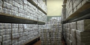 Argentina estuda queimar cédulas para conter excesso de papel