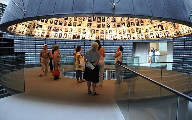 Yad Vashem, o museu do Holocausto em memória aos 6 milhões de judeus mortos polos nazistas na segunda guerra