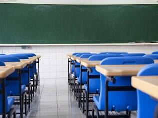 Família fica confinada em escola no Piauí