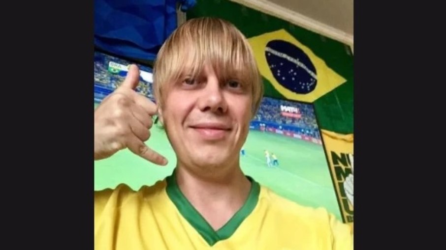Torcedor russo que virou meme diz que vai ao estádio ver Brasil x Bélgica -  05/07/2018 - UOL Copa 2022