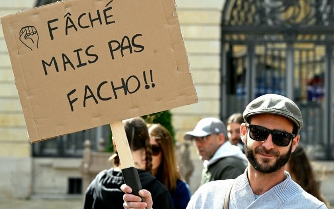 Protesto contra a extrema direita em 15 de junho na França