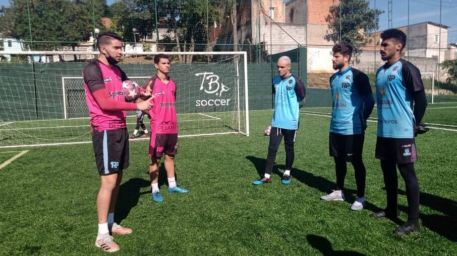 Atletas de futebol fazem faculdade de Educação Física - Diário de