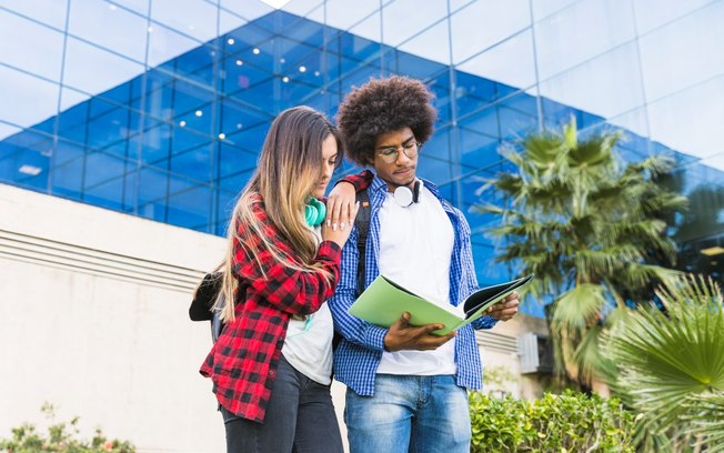 Brasileiros qualificados aumentam imigração para os EUA Brasileiros qualificados aumentam imigração para os EUA
