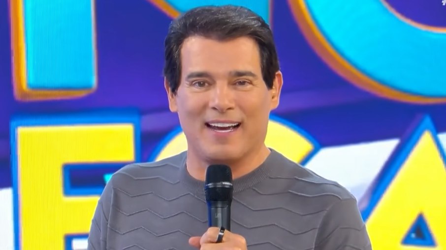 Celso Portiolli comanda o Passa ou Repassa Celso Portiolli comanda o Passa ou Repassa