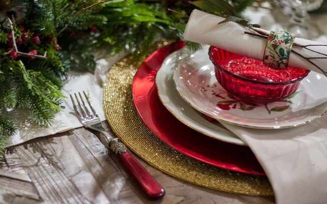 Mesa posta para o Natal: 10 itens para uma ceia sofisticada