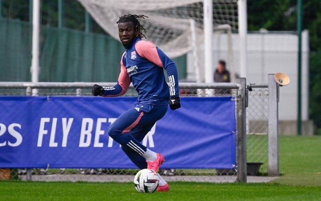 Treinamento de preparação do Lyon para a 26ª rodada da Ligue 1 - Foto: Divulgação/Lyon