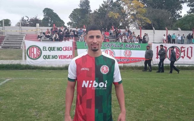 Avante acumula números estratosféricos com a camisa do Juventud Soriano